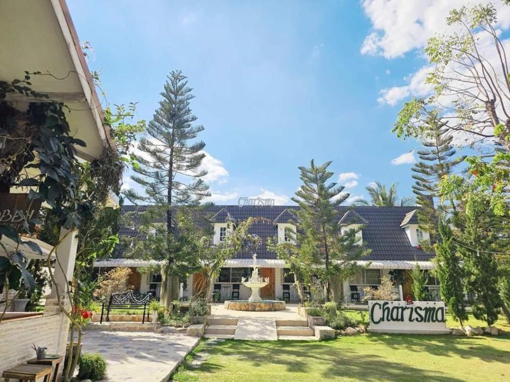 Charisma Resort Suan Phueng Exterior photo